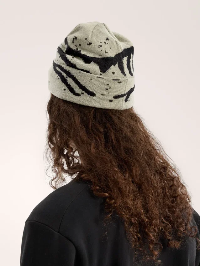 Grotto Toque