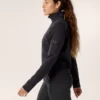 Rho Zip Neck för damer