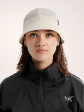 Sinsola Short Brim Bucket Hat