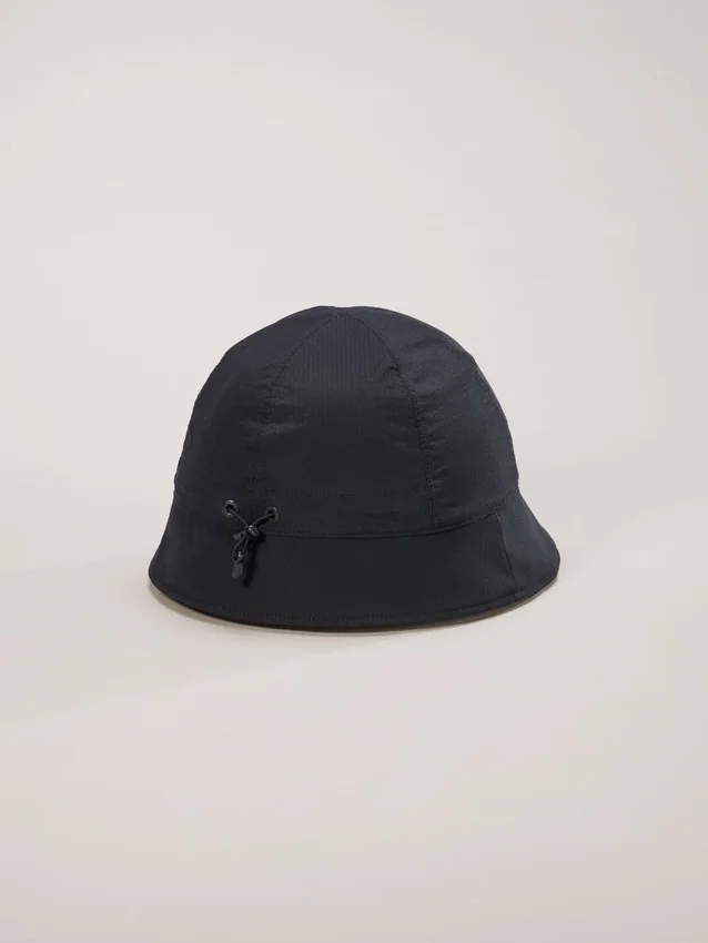 Sinsola Short Brim Bucket Hat