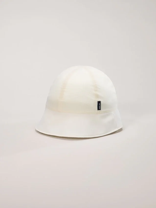 Sinsola Short Brim Bucket Hat