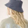 Sinsolo Bucket Hat